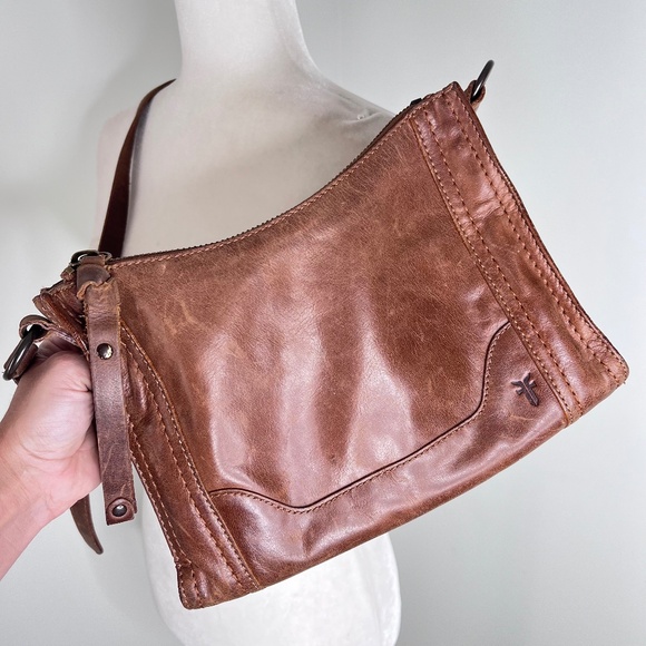 Frye Melissa Cognac Zip Crossbody Bag Purse Brown Leather - Picture 1 of 7